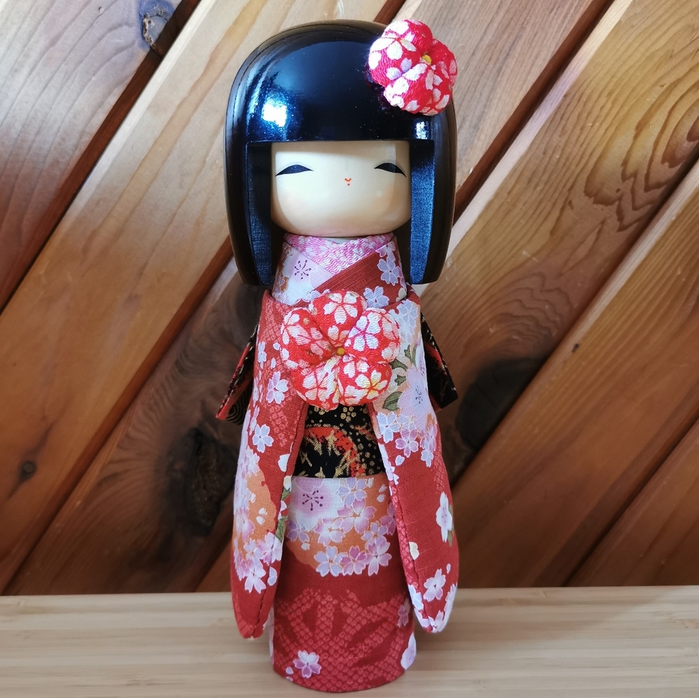 Vintage Japanese Kokeshi Doll